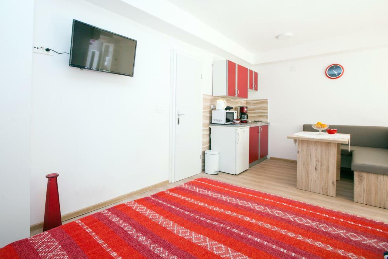 The Garden Rooms & Suites Сплит Екстериор снимка
