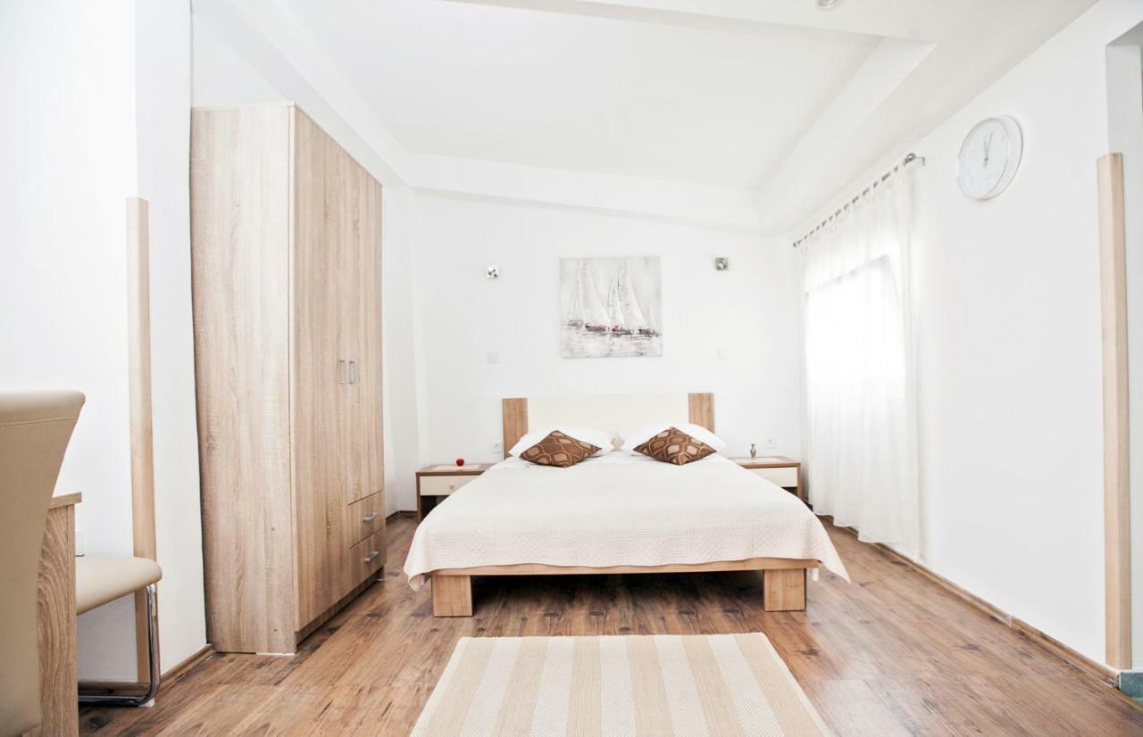 The Garden Rooms & Suites Сплит Екстериор снимка