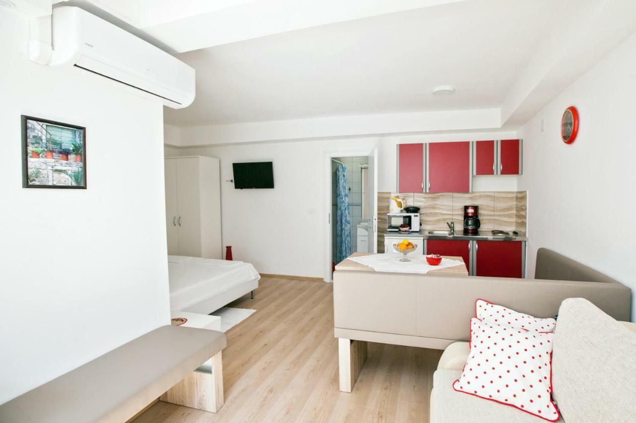 The Garden Rooms & Suites Сплит Екстериор снимка
