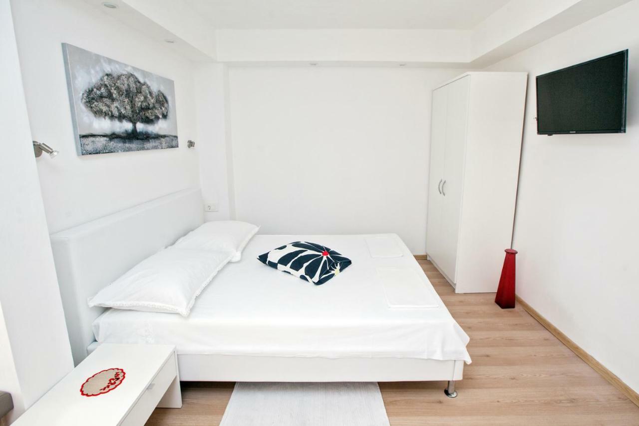 The Garden Rooms & Suites Сплит Екстериор снимка