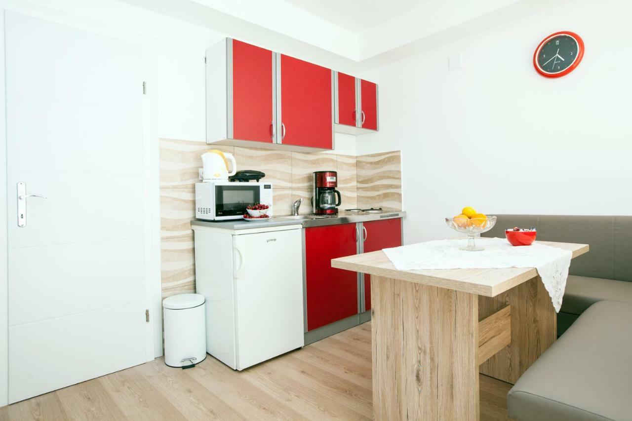 The Garden Rooms & Suites Сплит Екстериор снимка